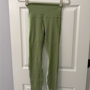Lululemon wunder under 25” Leggings